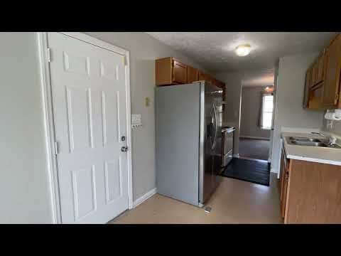 Spring Lake House: 85 Woodwind Dr