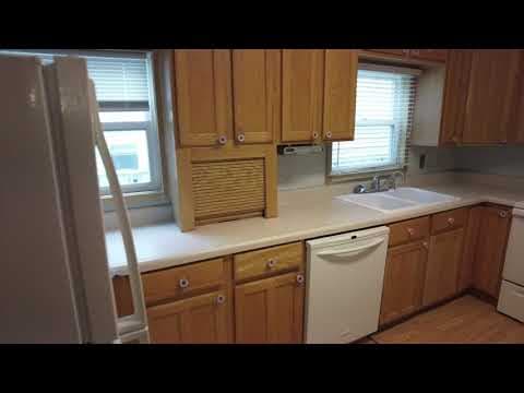 Des Moines House: 4201 SW 9th St