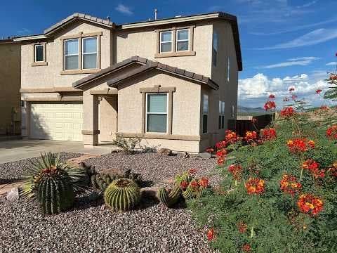 Tucson House: 10066 N Blue Crossing Way