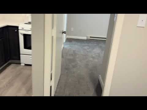 Andover Apartment: 20 Post Office Ave