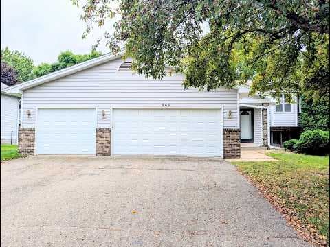Eagan House: 940 Jefferson Ln