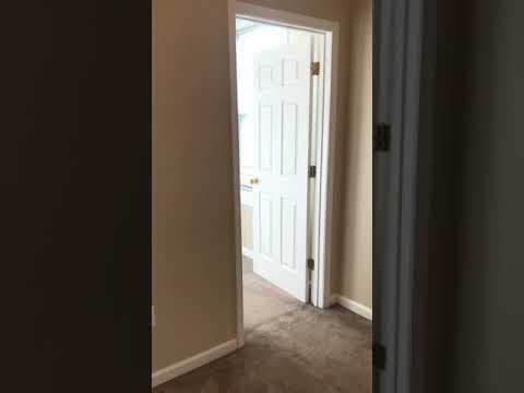 Washington Condo: 2711 12th St NE