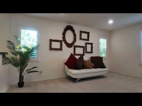 Fontana House: 15637 Curry Pl