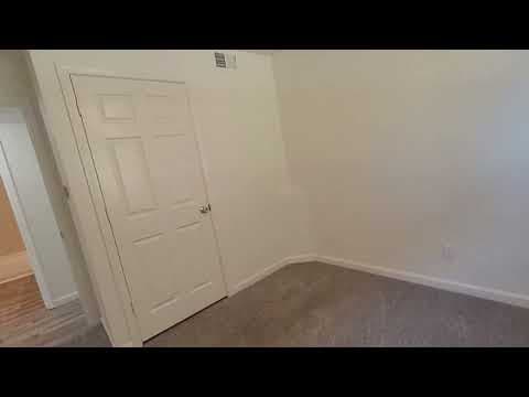 Sacramento House: 7147 Bacchini Avenue