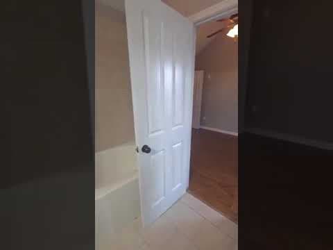 Lafayette Townhome: 113 Flurry Ln