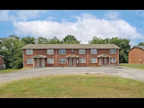 Clarksville Townhome: 814-F Golfview Place