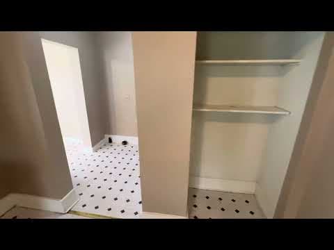 Birmingham House: 4612 Terrace S