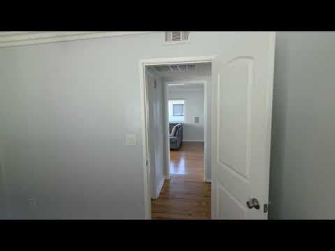 Van Nuys Condo: 5726 Woodman Ave.