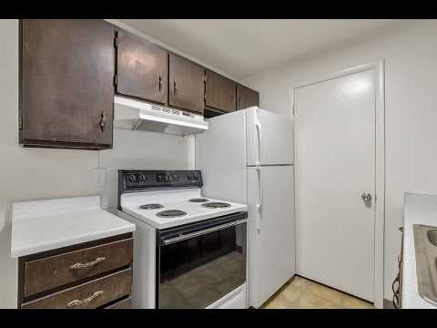 Bountiful Apartment: 230 W Center St