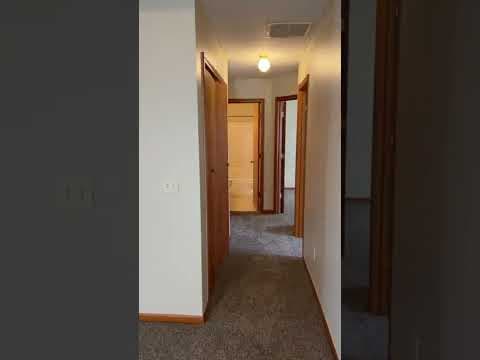 Fort Wayne House: 9608 Yuma Dr