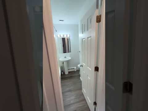 Des Moines Condo: 3725 University Ave