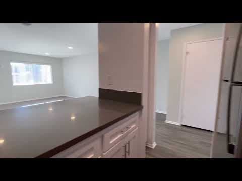 Los Angeles Condo: 2039 N Las Palmas Ave