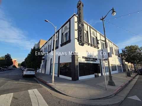 San Pedro Condo: 800 S. Pacific Ave.