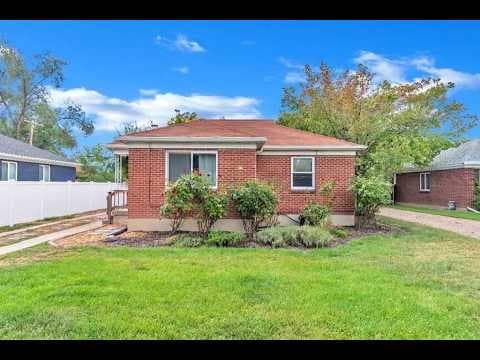 Salt Lake City House: 951 W Signora Dr