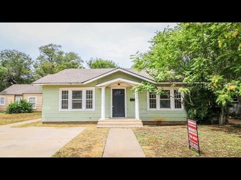 Lubbock House: 2106 15th St.