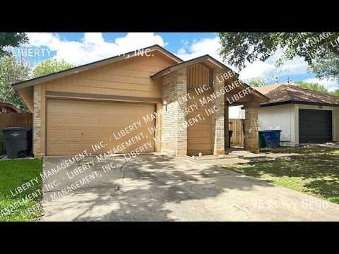 San Antonio House: 9633 Ivy Bend