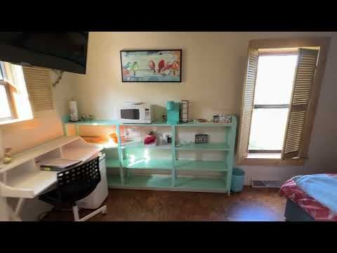 Bisbee House: 180A Quality Hill Rd