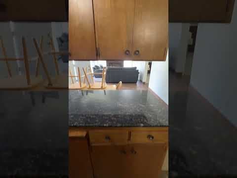 Logan University Apartment: 764 N 700 E