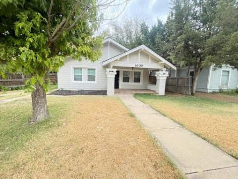Amarillo House: 1609 S. Taylor St.