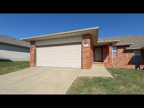 Ozark Condo: 2303 W Parkview