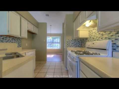 Austin House: 7016 Riverton Dr