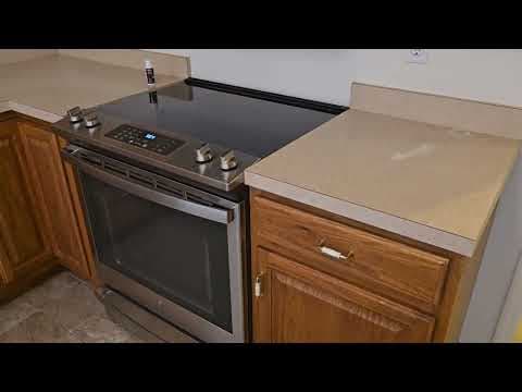 Mechanicsburg House: 34 Ashburg Dr
