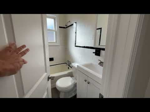 Dundalk Condo: 2939 Cornwall Road
