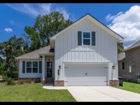 Fairhope House: 582 Morning Mist Way