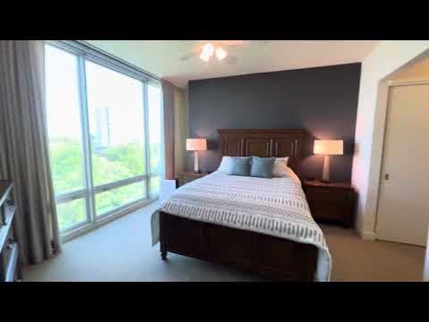 Evanston Condo: 1570 Elmwood Ave