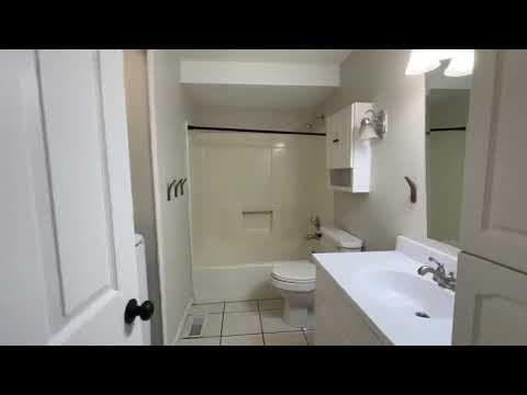 Fort Wayne House: 2508 Repton Drive