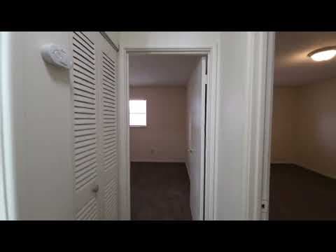 Kansas City House: 5031 NE Chouteau Trfy Unit