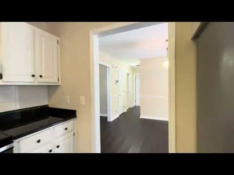 Columbia House: 312 Brook Hollow Dr