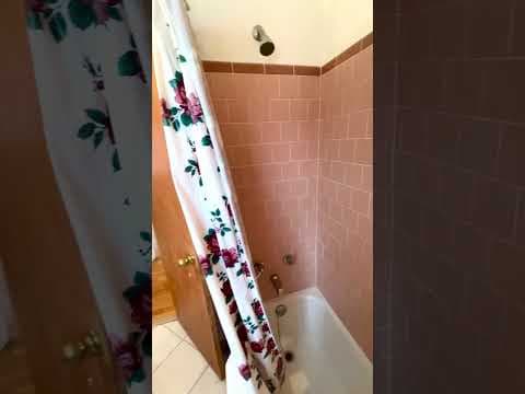 Savannah Apartment: 2017 E 38th St