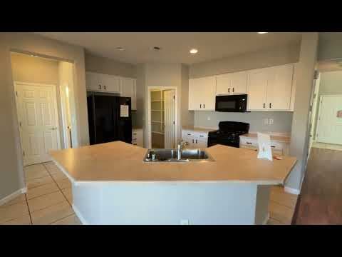 Rio Rancho House: 418 Paseo Roja Pl NE