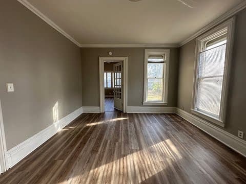 Kalamazoo Townhome: 240 Stuart Ave Apt 4