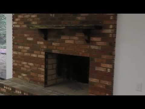 Spartanburg House: 204 Fernbrook Circle