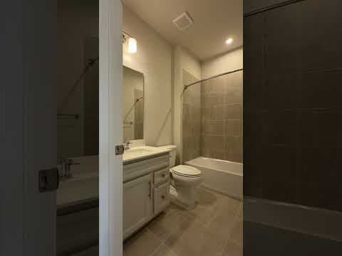 Fredericksburg House: 9177 Edenderry Dr.