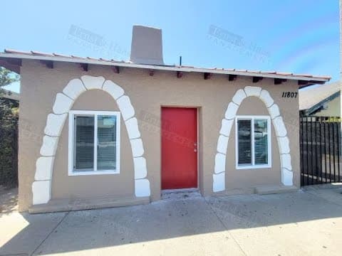 Lynwood House: 11807 Long Beach Blvd.