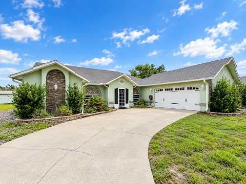 Spring Hill House: 6153 Mountain Way Avenue
