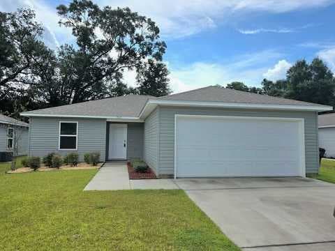 Pensacola House: 7812 Maxton Rd