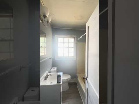 Orangeburg House: 1286 Union St