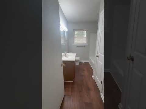 East Ridge House: 3620 Missionaire Ave