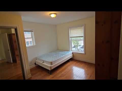 Ann Arbor House: 936 Mary St