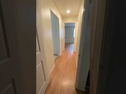 Portland Condo: 17428 SE Powell Blvd.
