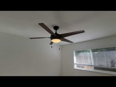Sacramento House: 2815 Santa Buena Wy