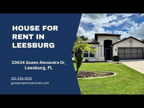 Leesburg House: 20634 Queen Alexandra Dr
