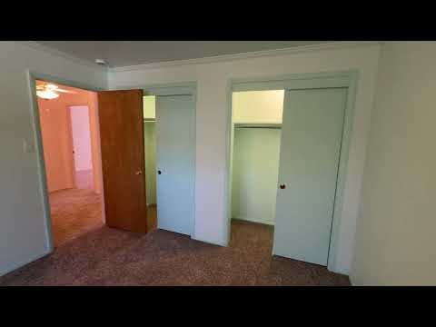 Albuquerque House: 7121 Edwina Ave NE