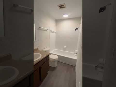 Monroe Condo: 725 Washington St. Apt.