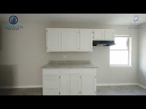 Huntsville House: 508 Max Luther Dr NW