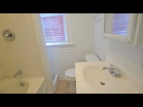 ST Louis Condo: 4220 Shaw Blvd
